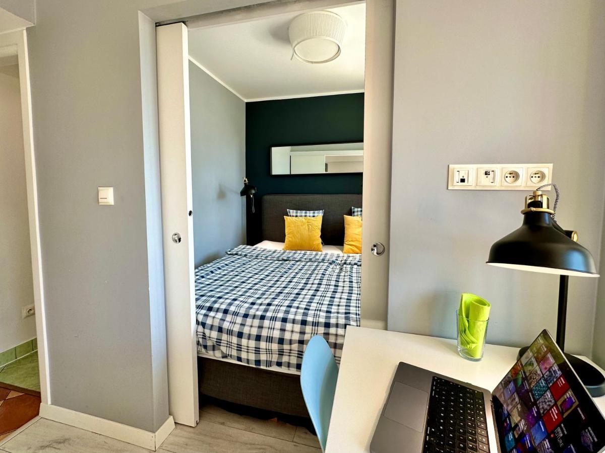 Gold 2 King Size Bed, Metro X2 Free Wifi, 50'Tv Netflix, Hbo, Appletv+ Apartman Varsó Kültér fotó