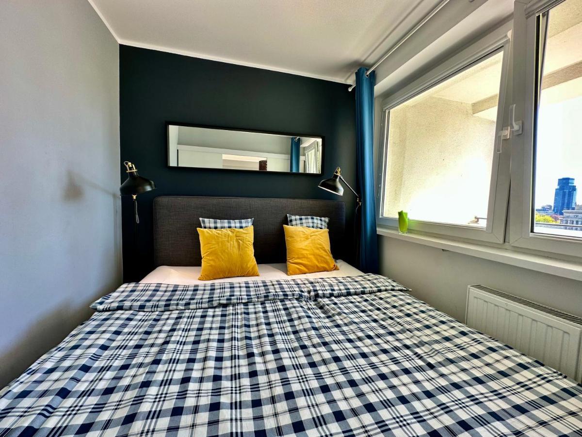 Gold 2 King Size Bed, Metro X2 Free Wifi, 50'Tv Netflix, Hbo, Appletv+ Apartman Varsó Kültér fotó